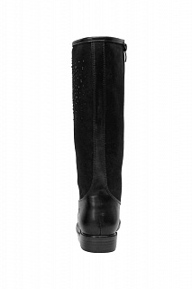 Чёрный Чёрный